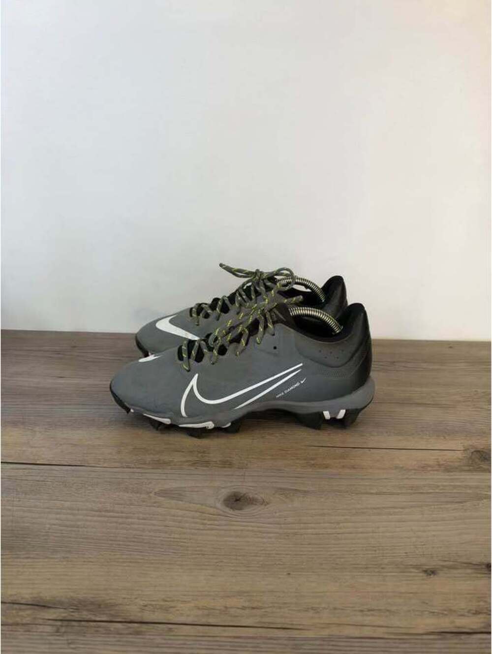 Nike Alpha Huarache NXT Baseball Cleats Size 8 Women Grey CZ5918-007